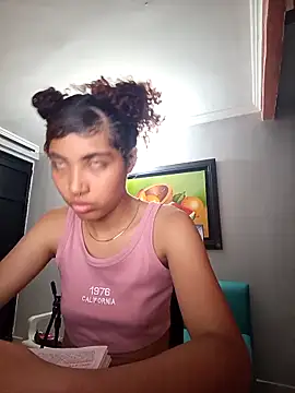 MeMore 44 online show from February 2026 04:45:02 AM