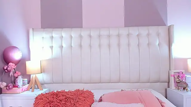 Reachel Smith online show from February 2026 11:32:02 AM