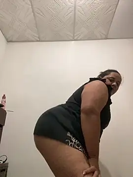 Snapshot of Melanny69x chatting on February 2026 10:49:01 AM Melanny69x online show from February 2026 10:49:01 AM