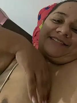 Snapshot of Melanny69x chatting on February 2026 03:19:02 AM Melanny69x online show from February 2026 03:19:02 AM