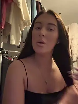 PinkVelvetx online show from March 2026 09:33:02 PM