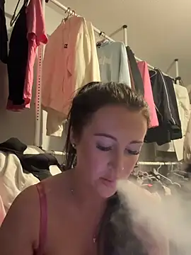 PinkVelvetx online show from February 2026 07:16:01 PM