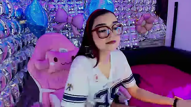 lala cherry online show from April 2026 08:21:01 PM