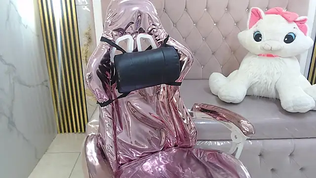 sharyth19 s online show from March 2026 07:58:01 PM