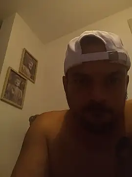 Snapshot of morenitoymorena chatting on June 2026 08:58:02 PM morenitoymorena online show from June 2026 08:58:02 PM