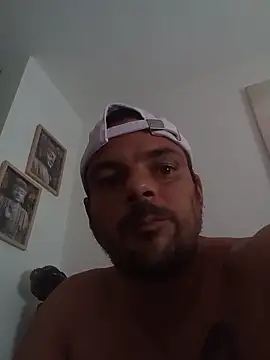 Snapshot of morenitoymorena chatting on May 2026 02:56:01 PM morenitoymorena online show from May 2026 02:56:01 PM