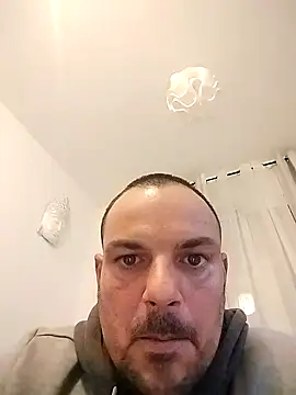 morenitoymorena online show from April 2026 07:31:02 PM