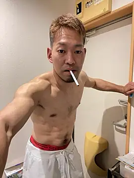 ryuaaaaa online show from April 2026 01:26:01 PM