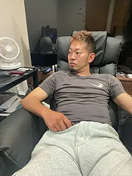 ryuaaaaa online show from June 2026 03:33:02 PM