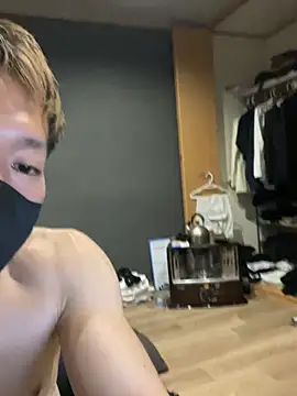 ryuaaaaa online show from April 2026 05:25:01 PM