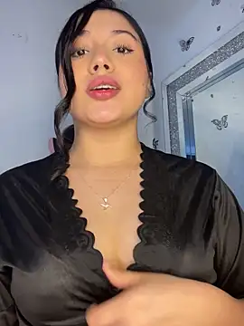 scarleth marquezz online show from May 2026 02:20:01 AM