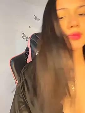 scarleth marquezz online show from May 2026 03:17:02 AM