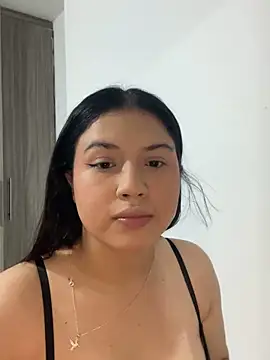 scarleth marquezz online show from June 2026 02:55:02 AM