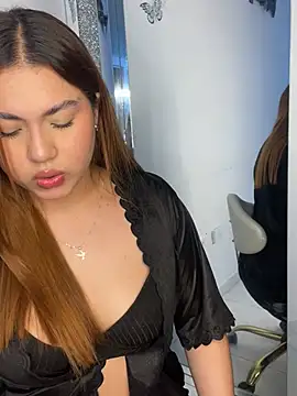 scarleth marquezz online show from March 2026 01:17:02 AM