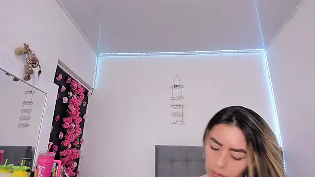 Ariana-Cobos online show from March 2026 09:59:01 PM