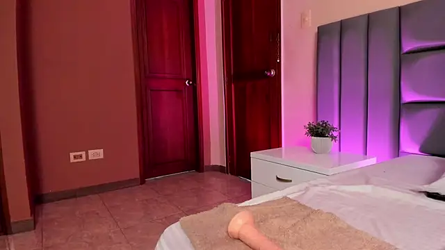 KatrionaNyx online show from April 2026 02:27:02 AM