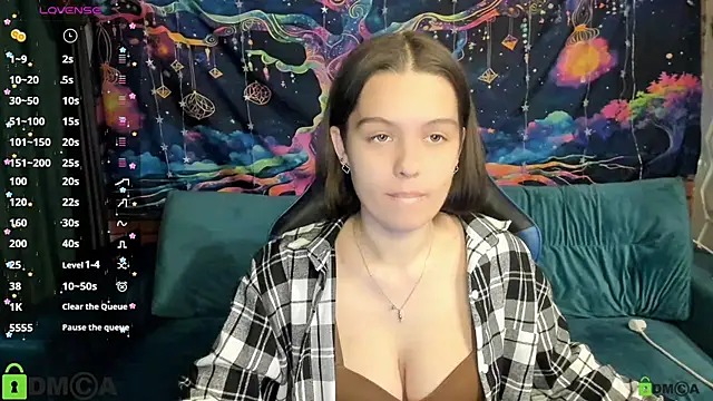 TanaMoonly online show from April 2026 12:45:01 PM