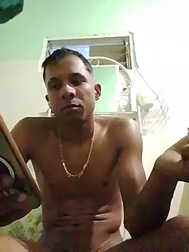 blackhot22c online show from May 2026 08:45:01 PM