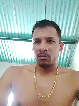 blackhot22c online show from May 2026 04:45:02 PM