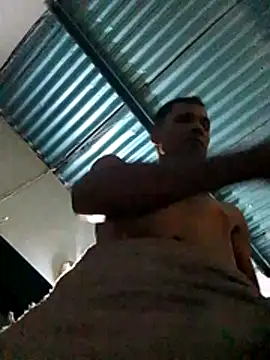 blackhot22c online show from February 2026 05:35:01 PM