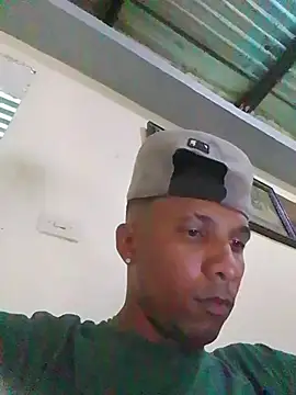 blackhot22c online show from July 2026 06:25:01 PM