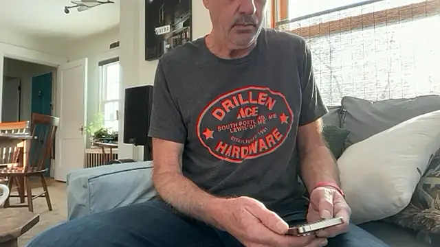 Snapshot of Guy__Grey chatting on February 2026 01:22:01 PM Guy Grey online show from February 2026 01:22:01 PM