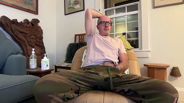 Guy  Grey online show from April 2026 11:52:01 PM