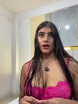 Snapshot of Alara_Key chatting on February 2026 07:14:01 PM Alara Key online show from February 2026 07:14:01 PM