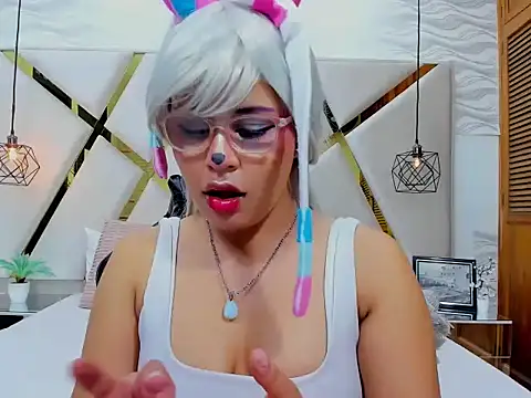 Snapshot of BellaSnowbunny chatting on February 2026 08:11:02 PM BellaSnowbunny online show from February 2026 08:11:02 PM