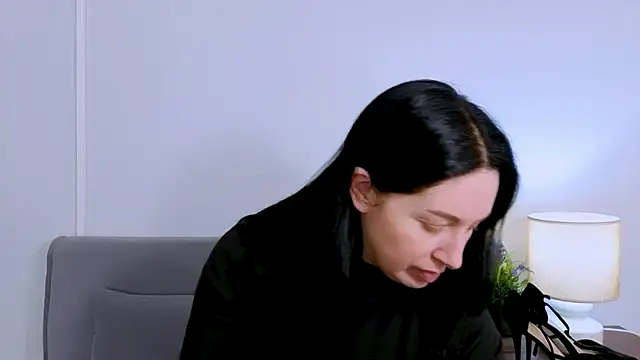 MiaFair online show from March 2026 03:25:01 PM