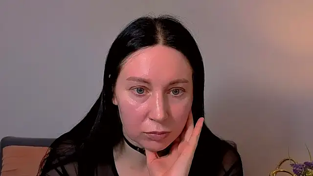 MiaFair online show from February 2026 04:59:02 PM