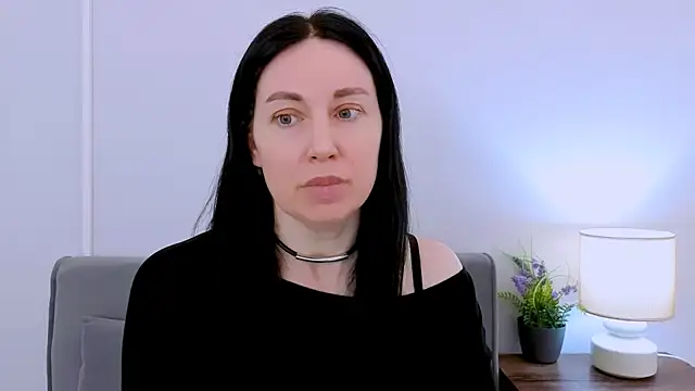 MiaFair online show from April 2026 03:19:02 PM