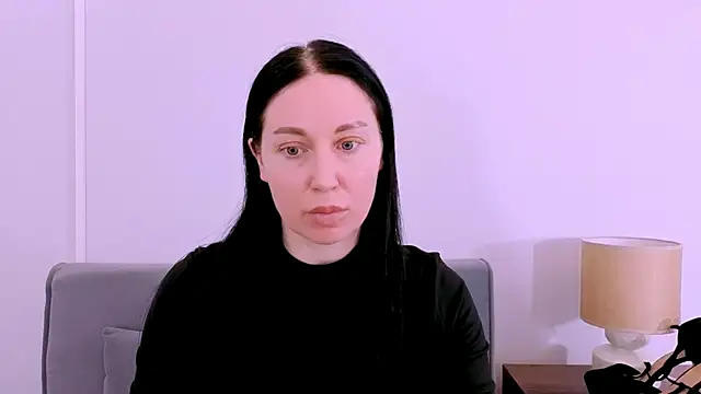 MiaFair online show from April 2026 03:27:01 PM