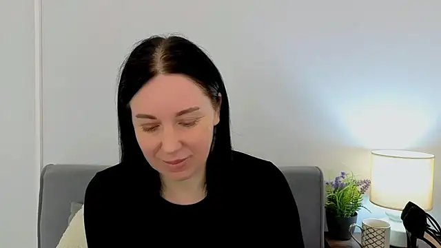 MiaFair online show from March 2026 04:19:02 PM