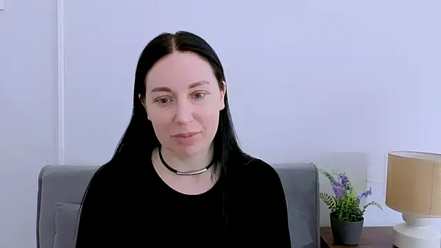 MiaFair online show from April 2026 03:29:01 PM