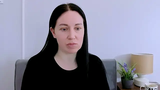 MiaFair online show from April 2026 03:24:02 PM