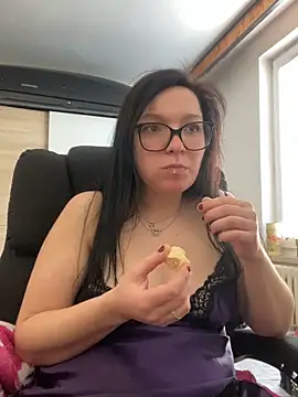 sonule99 online show from April 2026 03:02:02 PM