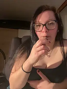 sonule99 online show from April 2026 05:41:02 PM