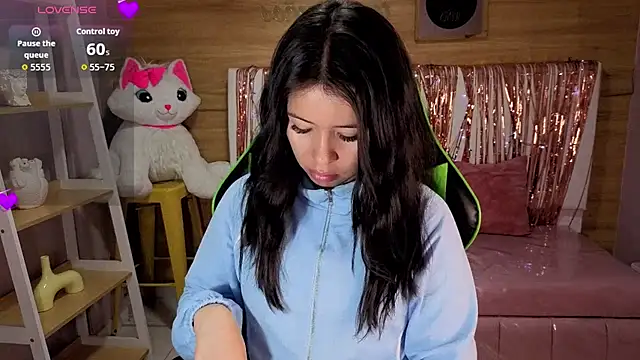 Kylia a online show from April 2026 01:03:01 PM