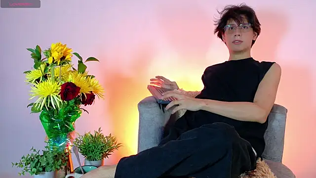 lui x dust online show from April 2026 03:57:01 AM