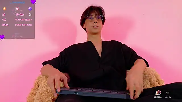 lui x dust online show from April 2026 03:30:01 AM