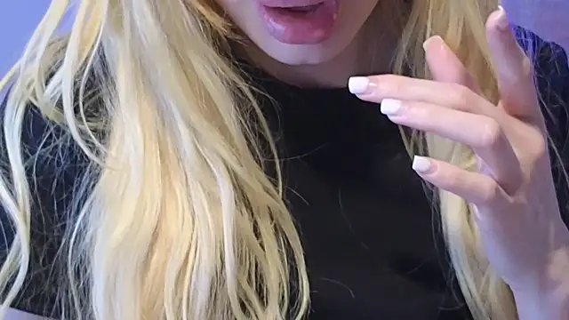 KarmaArms online show from March 2026 01:01:02 AM