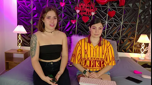 TaylorMilly online show from February 2026 07:58:02 PM