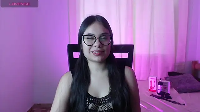 Snapshot of _Moon_rose chatting on March 2026 12:57:01 PM Moon rose online show from March 2026 12:57:01 PM