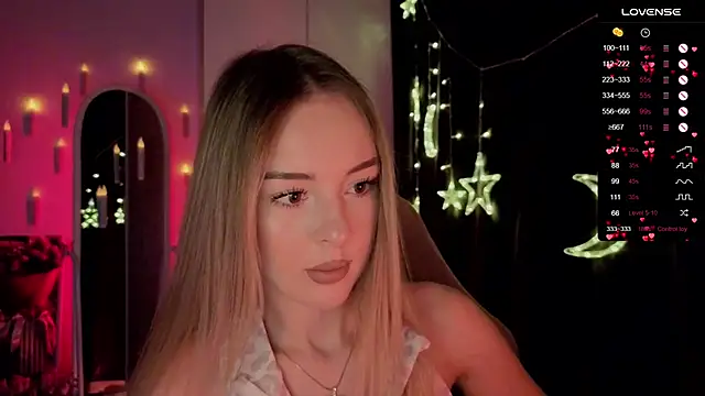 Nestyzz online show from March 2026 09:20:02 PM