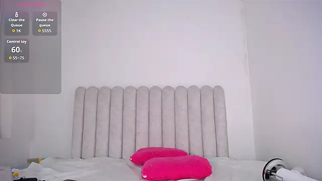 MiaFoox   online show from March 2026 03:25:02 AM