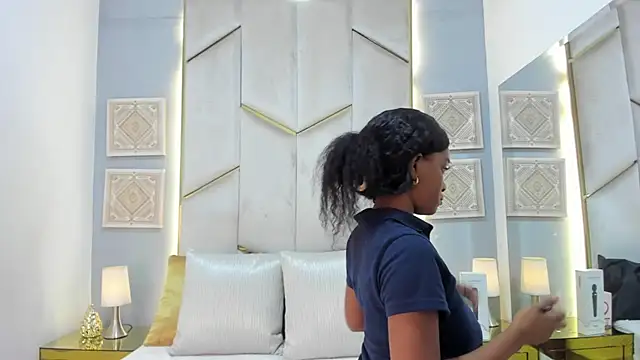 KarinaaCoxx online show from March 2026 12:17:02 PM