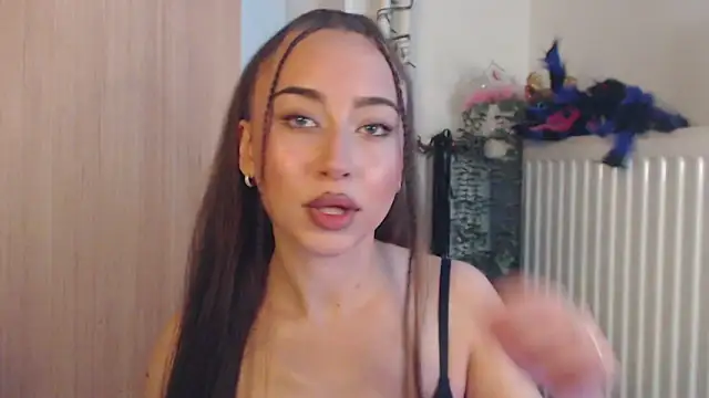 SPICYKC online show from April 2026 03:30:01 PM