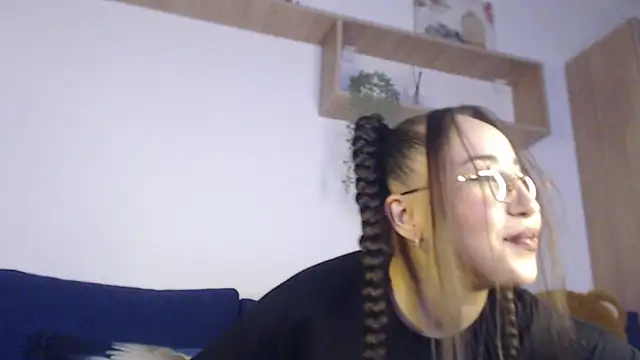 SPICYKC online show from April 2026 08:59:02 PM