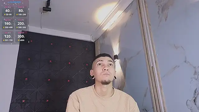 Logan and Reachel online show from April 2026 07:21:02 PM